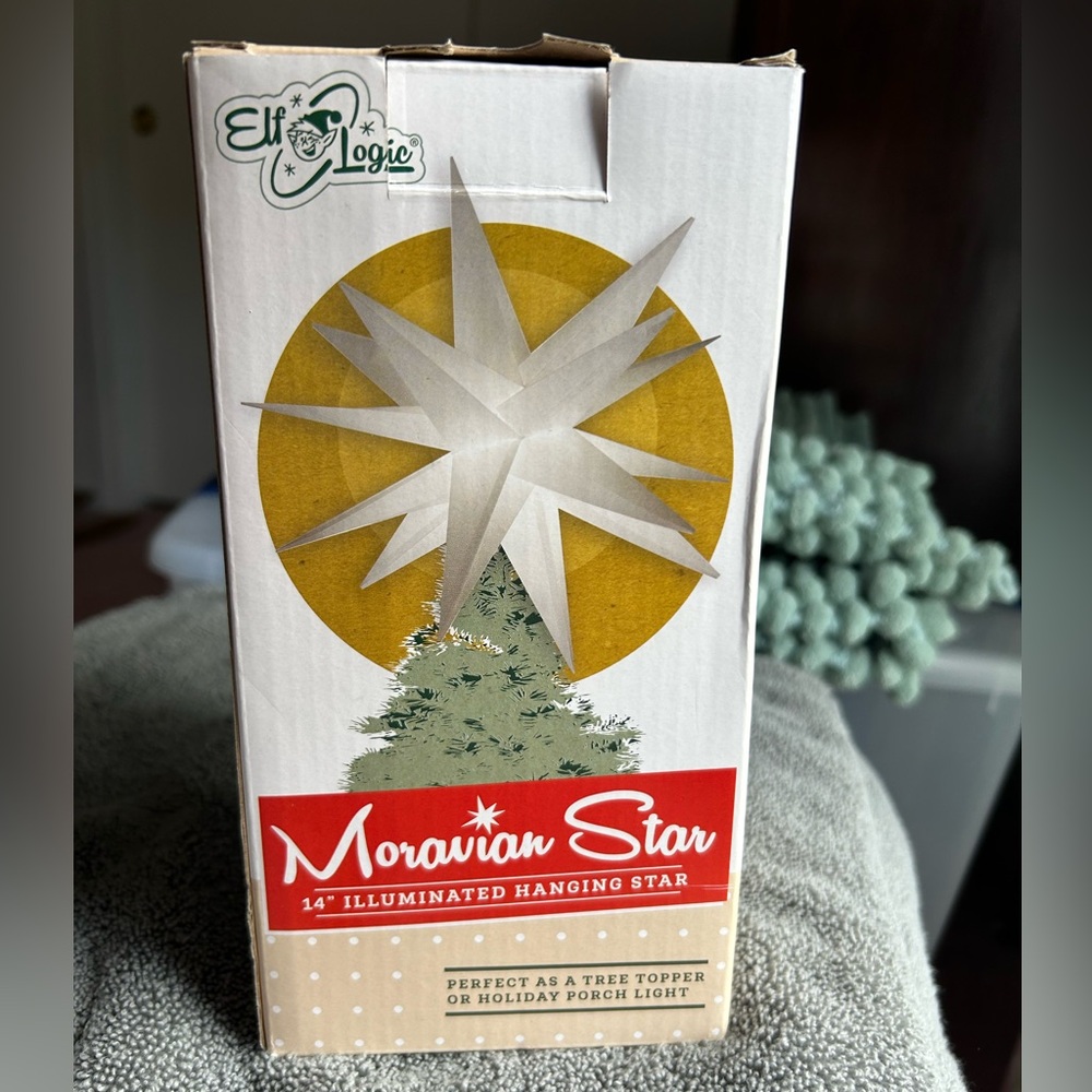 Elf Logic - 14" LED Moravian Star Tree Topper Brand New